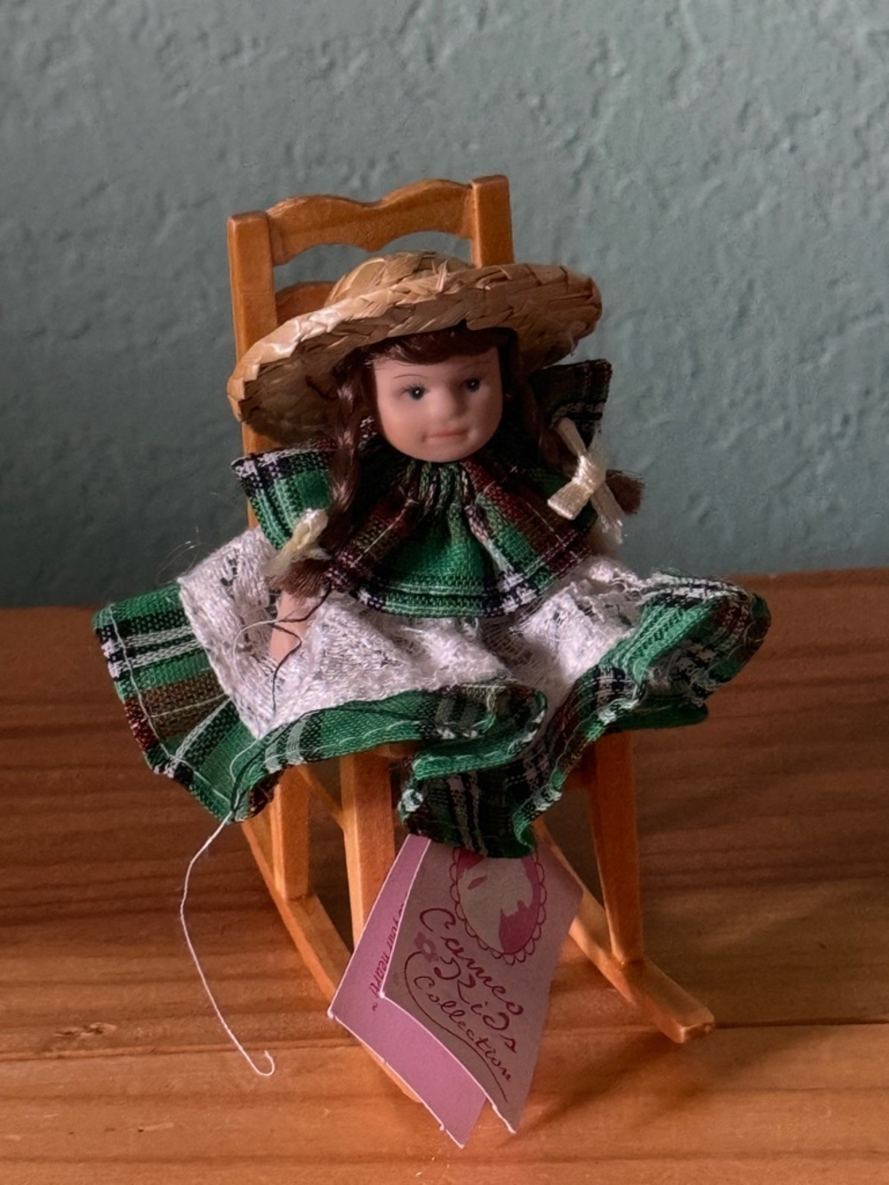 Vintage Porcelain Heidi Doll Cameo Kids Mini Rocking Chair Set 2.5”
